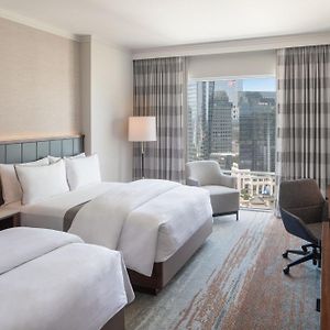 Concierge level Guest room 2 Double City view